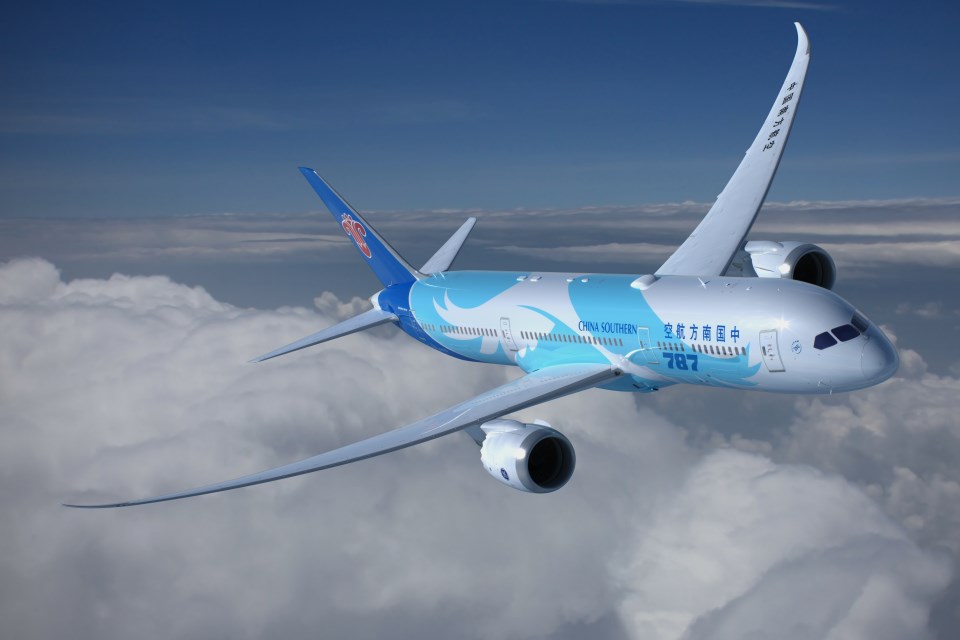 中国南方航空 航空機モデル Boeing 787 Amazon.co.jp: 1/600 B787-8 中国南方航空 : ホビー
